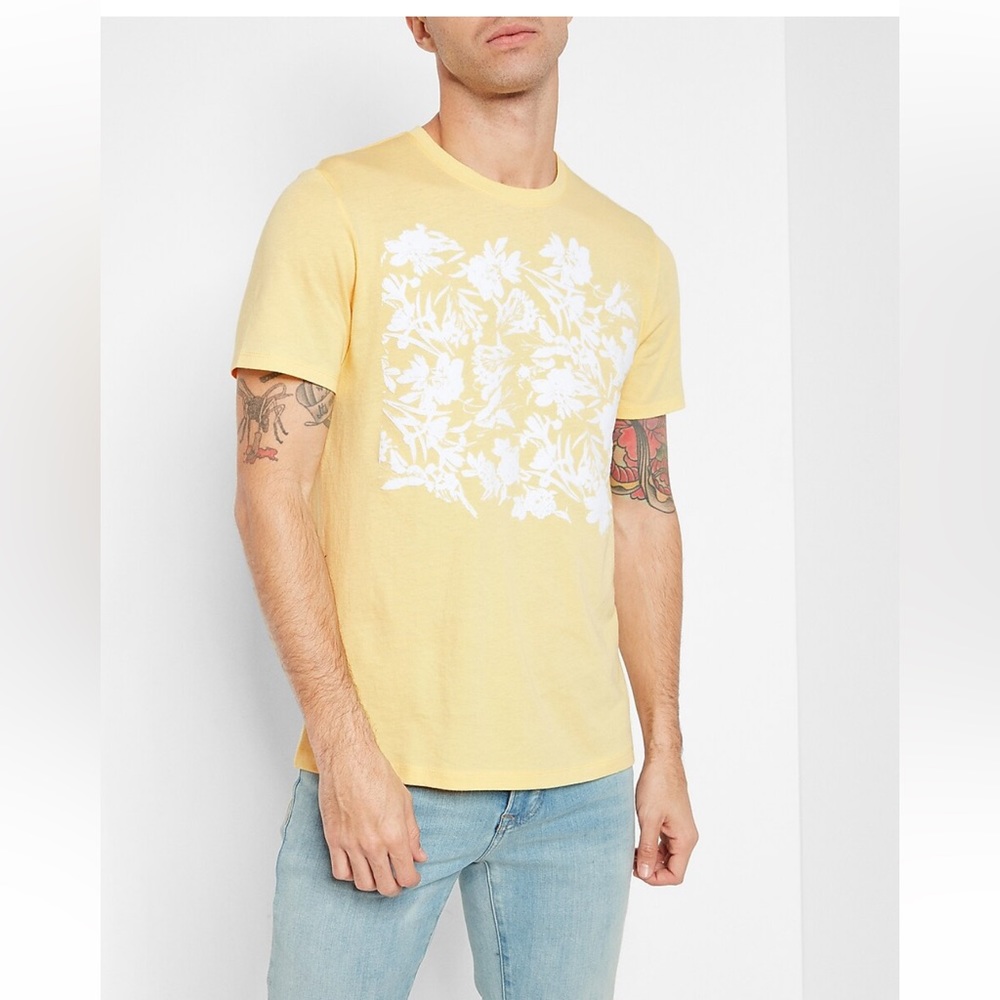 Yellow Floral Graphic Print T-Shirt